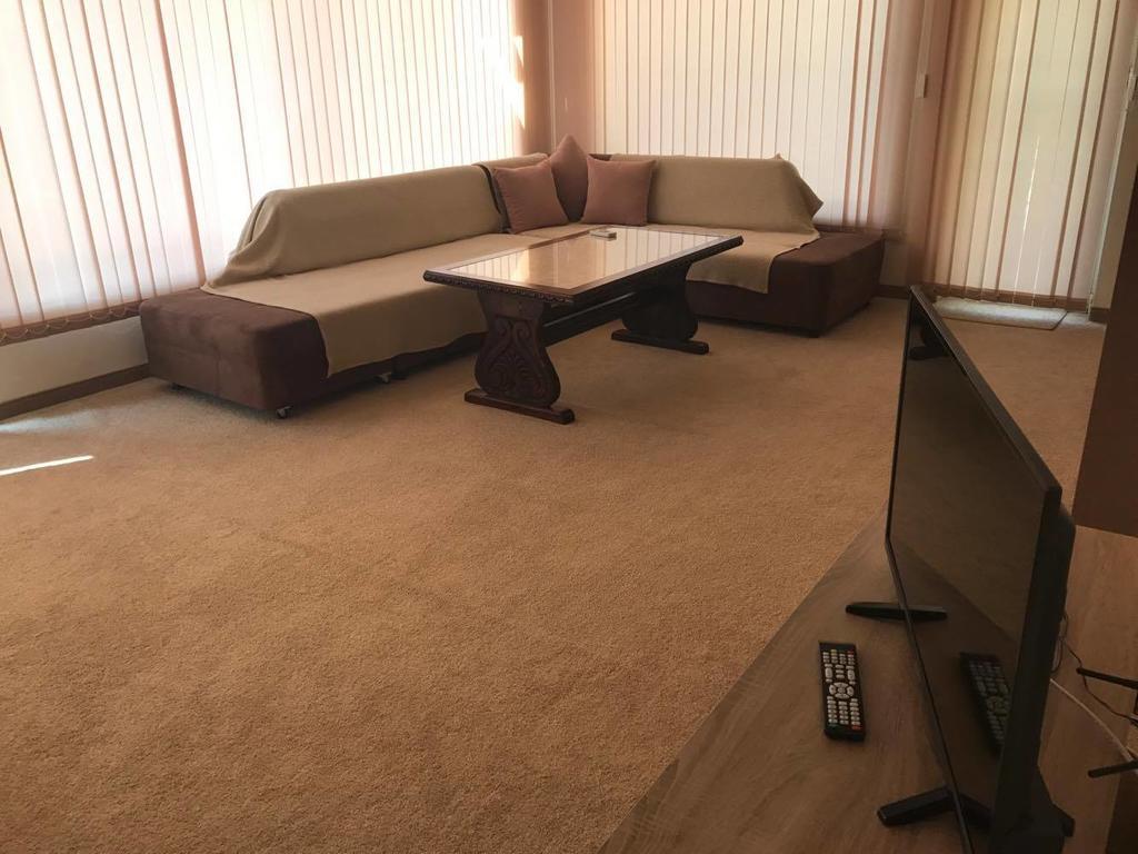 Family Hotel Diana 포마리 외부 사진